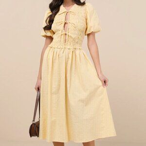 Lulus EXTRO&VERT Sara Yellow Striped Smocked Puff Sleeve Midi Dress